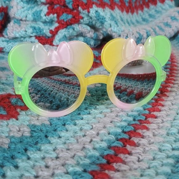 NEW MOUSE EARS WITH BOW CHILDREN'S SUNGLASSES - Picture 3 of 3